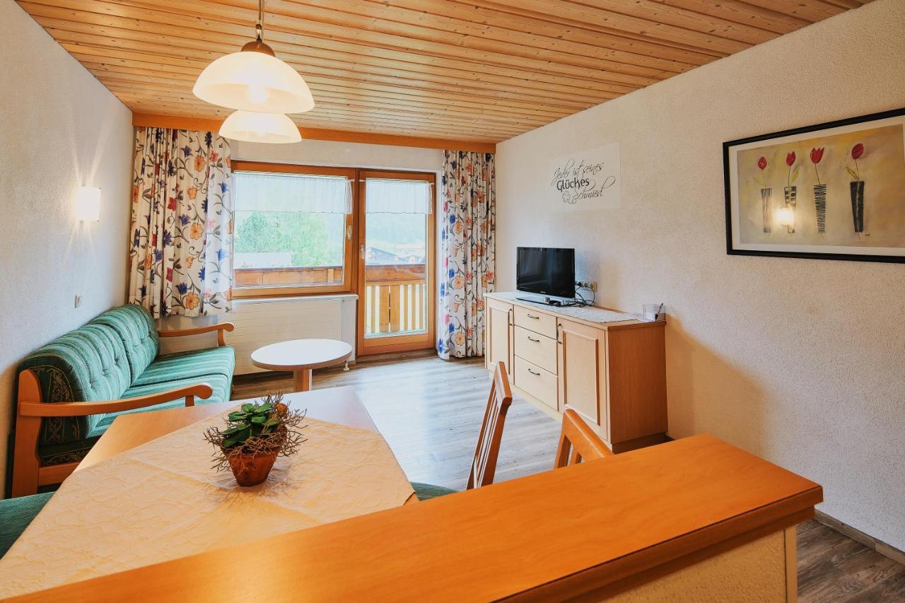 Haus Zitt Διαμέρισμα Grän Εξωτερικό φωτογραφία